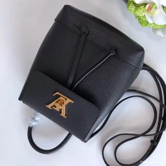 Rep ladies Louis Vuitton MINI BACKPACK LOCKME 0506